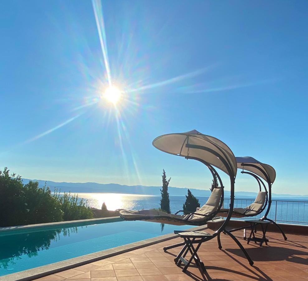 Villa Lovran - 150M To The Beach - Infinity Pool - Incredible Sea View - Fitness Room Экстерьер фото