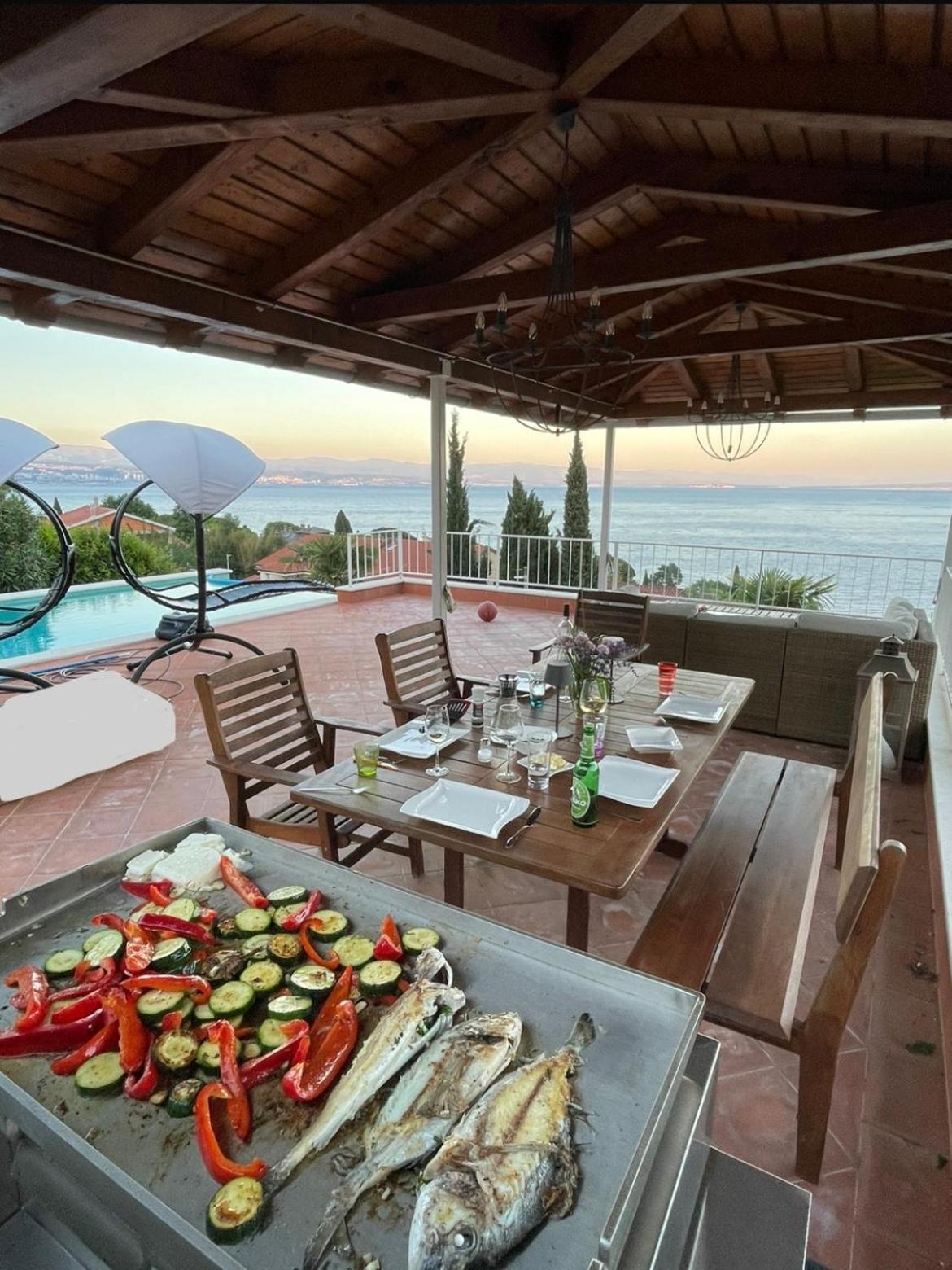Villa Lovran - 150M To The Beach - Infinity Pool - Incredible Sea View - Fitness Room Экстерьер фото